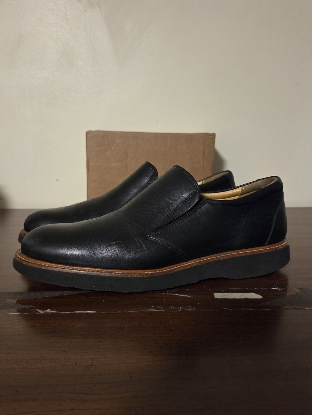 Samuel Hubbard Frequent Traveler Black Leather Slip On Shoes Men's 9M EUC